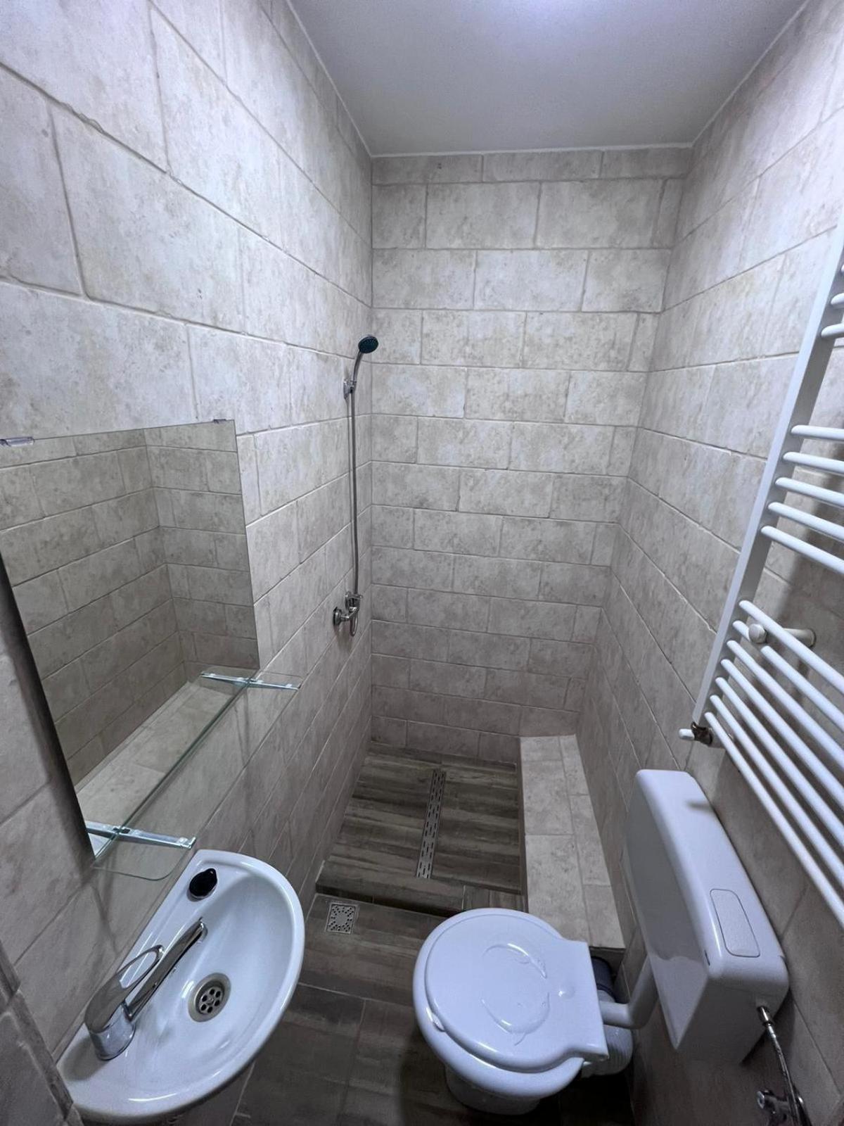 Casa Privata Airport Bucharest Therme Bucharest Balotesti Zewnętrze zdjęcie